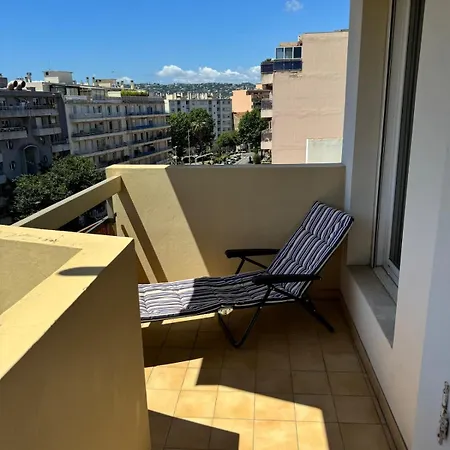T2 Juan Les Pins A 300 M Des Plages * أنتيب